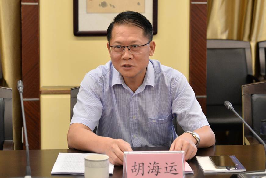 云浮市罗定职业技术学院领导来我校开展结对帮扶合作洽谈